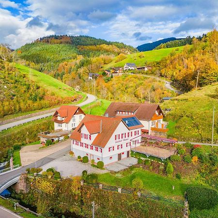 Hotel - Gasthof Blume Oppenau Eksteriør bilde